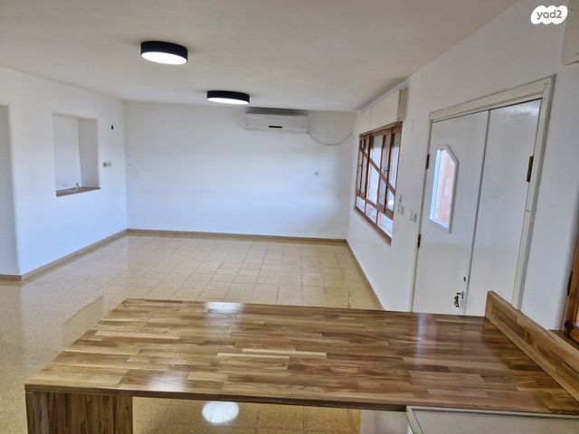 יחידת דיור, רקפת 11, נווה זיו, נווה זיו