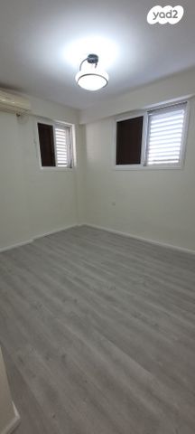 דירה, עולי הגרדום 27, רמז, מערב ותיק, ראשון לציון