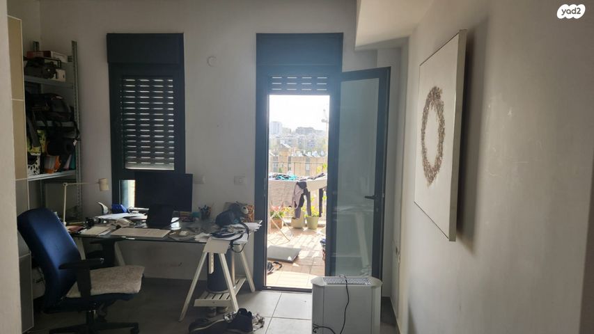 דירה, חסידי האומות 24, מכללת תל אביב יפו, דקר, תל אביב יפו