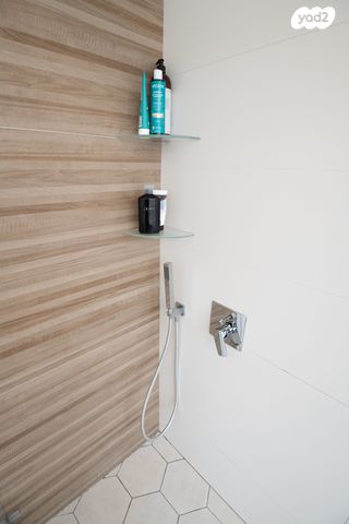 דירה, הקוצרים 4, מרכז, הרצליה