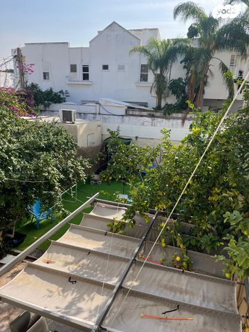 בית פרטי/ קוטג', אחד העם 65, רובע ה', אשדוד