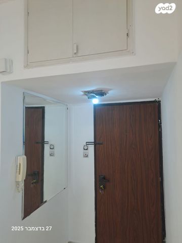 דירה, טרומפלדור 6, פועלים ד, כפר סבא