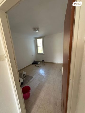 דירה, יצחק בן צבי 27, ויצמן, רמלה