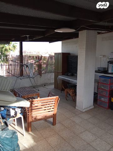 גג/ פנטהאוז, אהרון לובלין 52, גני אביב, לוד