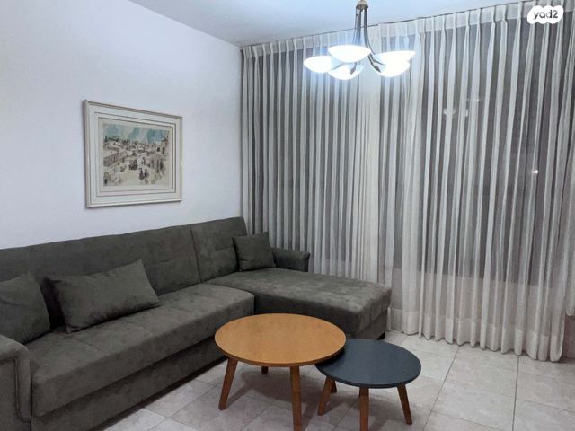 דרך מגדיאל 54