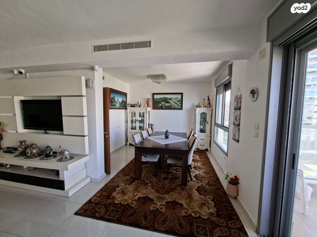 דירה, מנדל זינגר 23, סביוני הכרמל, חיפה