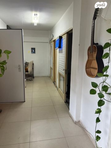 דירה, ארלוזורוב 82, מרכז, קרית עבודה, חולון