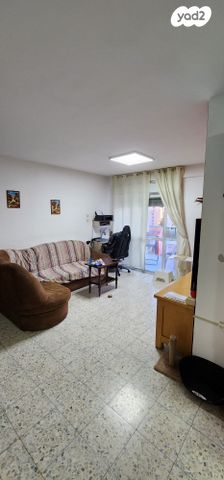 גדולי ישראל 9