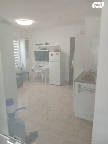 גג/ פנטהאוז, אהרון לובלין 52, גני אביב, לוד