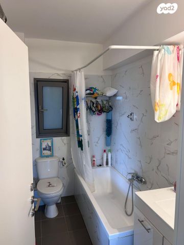 דירה, עוזי חיטמן 3, נאות שמיר, יבנה