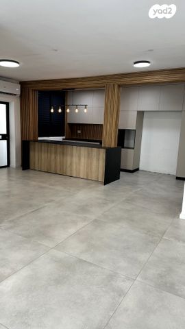 דירה, רמז 5, נווה מגן, רמת השרון