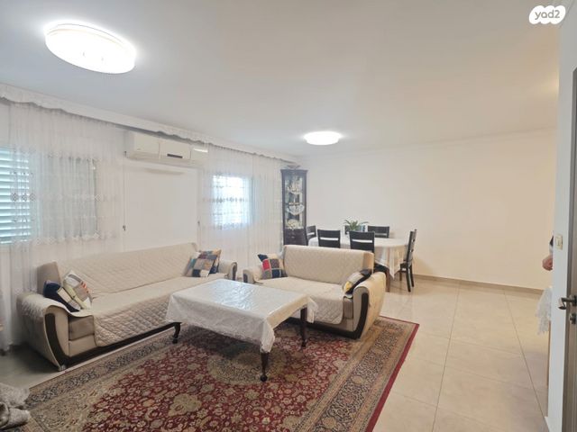 דירה, אבא אחימאיר 40, קרית מנחם בגין, רמלה