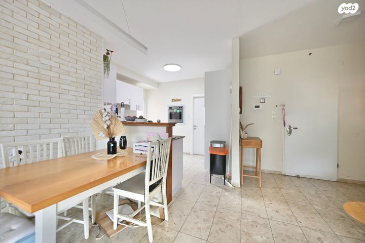 דירה, התזמורת, נאות אשלים, ראשון לציון