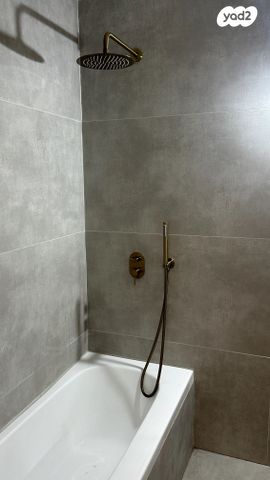 דירה, רמז 5, נווה מגן, רמת השרון