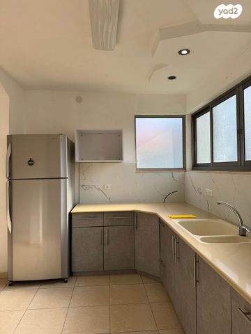 דו משפחתי, כרמיאל