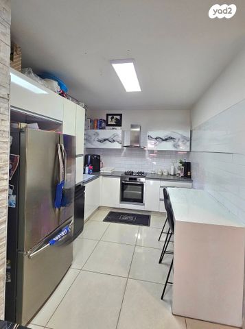 דירה, משה צדקה 7, נווה מאיר, רמלה