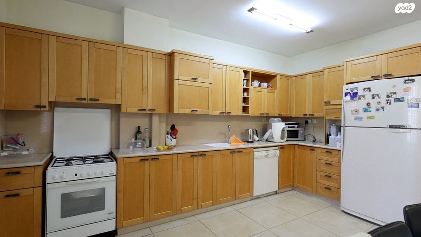 דירה, דון יצחק אברבנאל, עין גנים, פתח תקווה