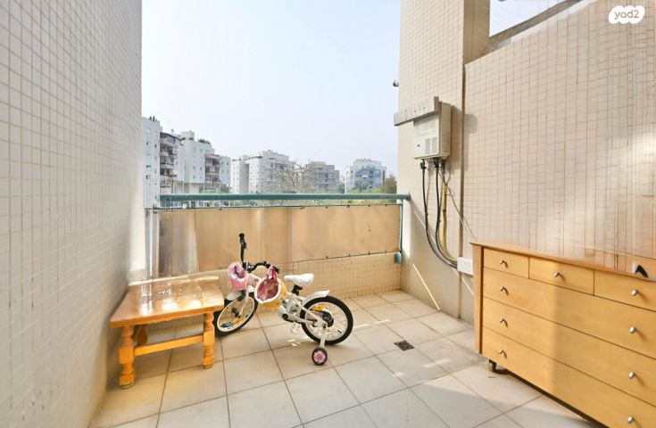 דירה, התזמורת, נאות אשלים, ראשון לציון