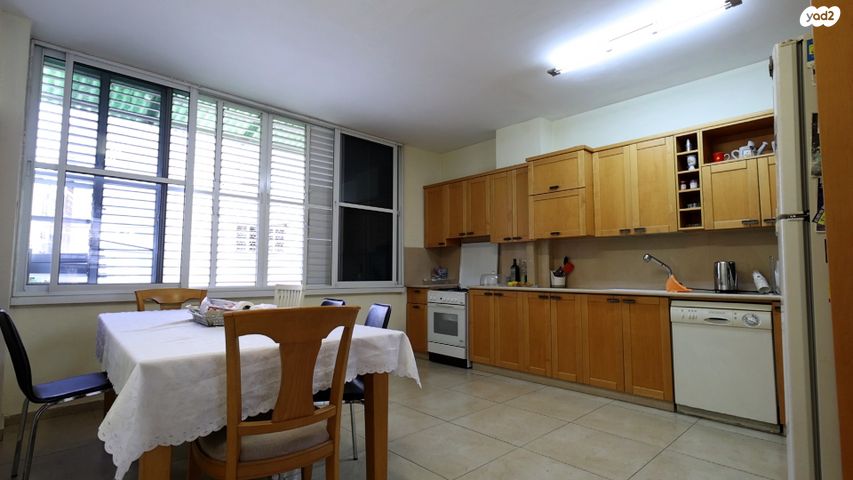 דירה, דון יצחק אברבנאל, עין גנים, פתח תקווה