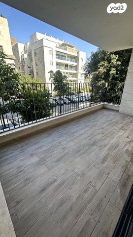 דירה, רמז 5, נווה מגן, רמת השרון