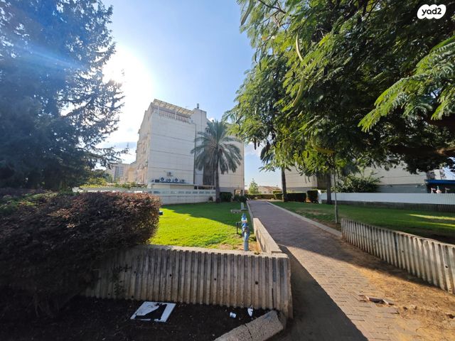 דירה, אבא אחימאיר 40, קרית מנחם בגין, רמלה