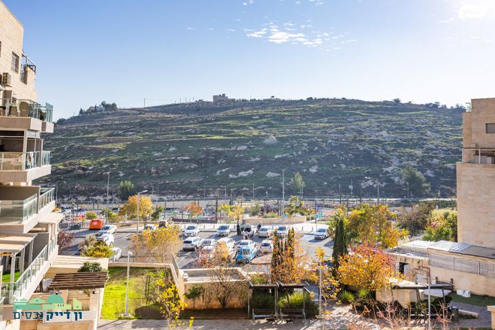 דירה, שמחת כהן, חומת שמואל, הר חומה, ירושלים