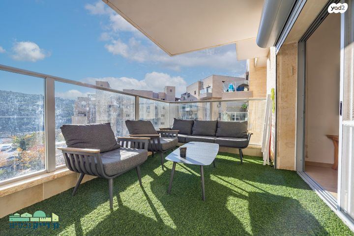 דירה, שמחת כהן, חומת שמואל, הר חומה, ירושלים