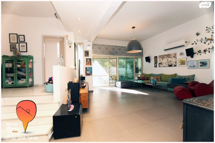 בית פרטי/ קוטג', האגוז, נווה ירק, נווה ירק