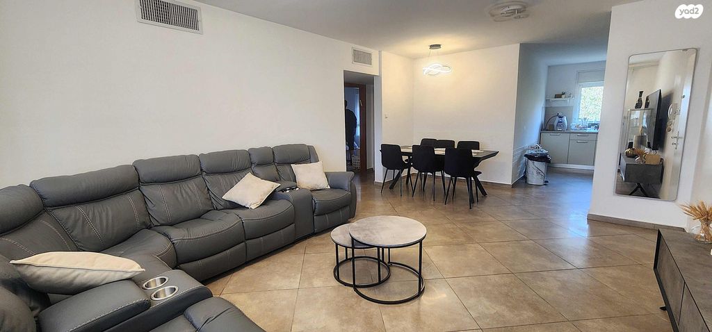 דירה, תרשיש, אבני חן, מודיעין מכבים רעות