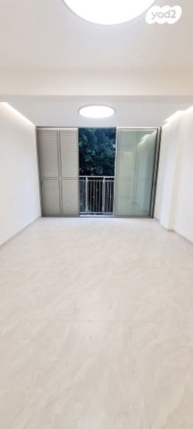 פנחס אפשטיין 