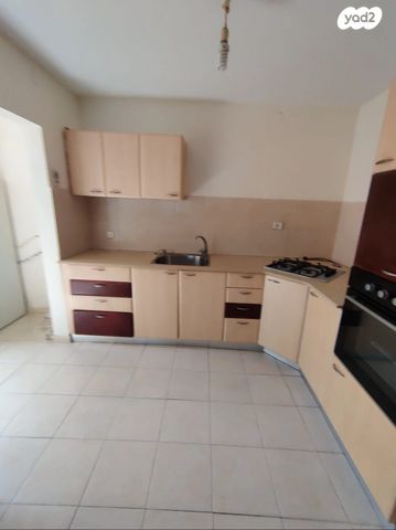 אבשלום חביב 7