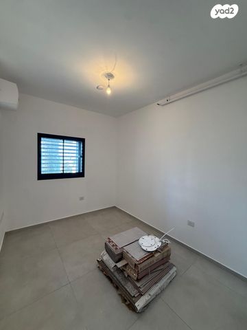 דירה, תוצרת הארץ 5, נחלת יצחק, תל אביב יפו