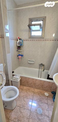 דירה, שער הפרחים 3, קרית שרת מערב, חולון