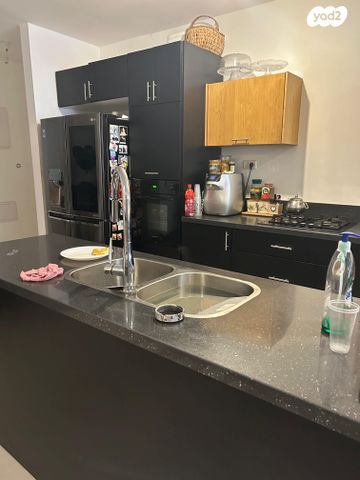 דירת גן, רמב"ם, רעננה