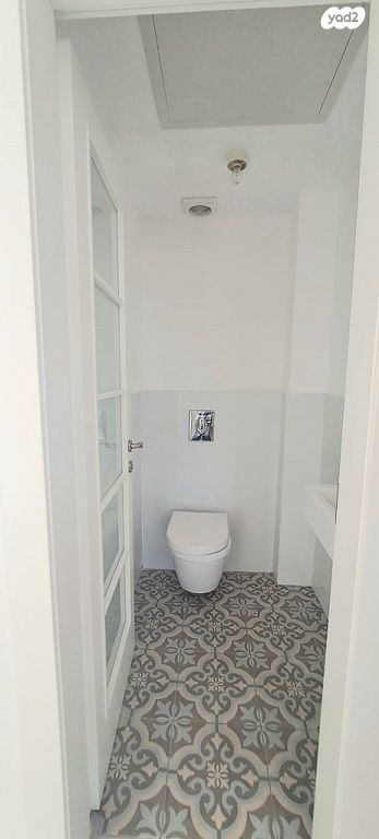 גג/ פנטהאוז, פשוש, רמות מנחם, הוד השרון