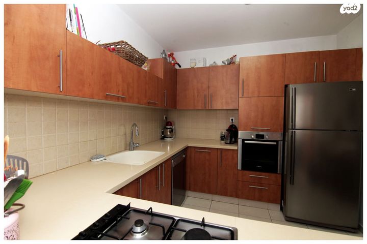 דירה, דרך דגניה, קרית השרון, נתניה