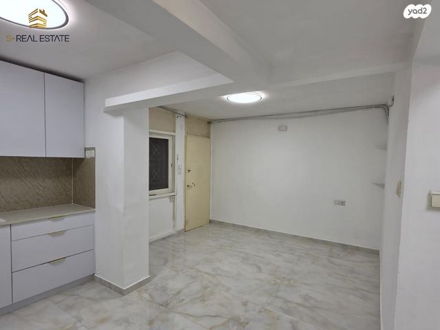 דירת גן, ישראל זנגוויל, קרית היובל, ירושלים