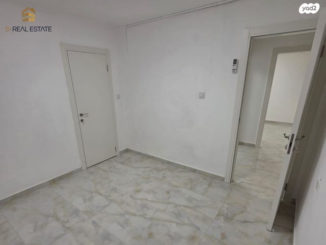 דירת גן, ישראל זנגוויל, קרית היובל, ירושלים