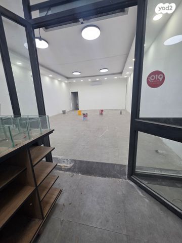 חנויות/ שטח מסחרי, הנשיא וייצמן 12, שיכון ד, טבריה