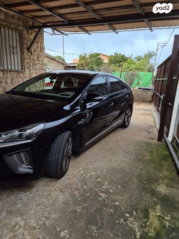 יונדאי איוניק