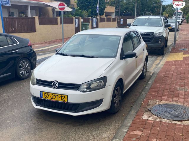 פולקסווגן פולו 