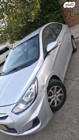 יונדאי אקסנט i25