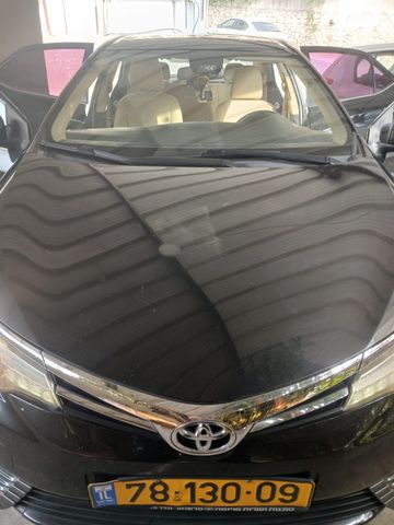 טויוטה קורולה