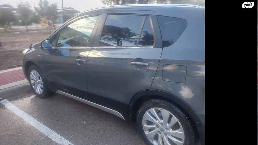 סוזוקי קרוסאובר