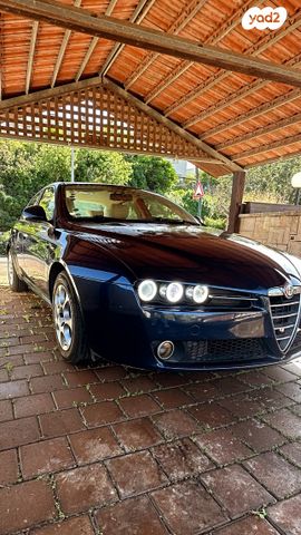 אלפא רומיאו 159