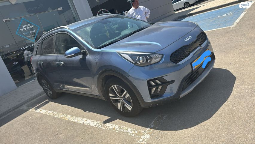 קיה נירו פלוס
