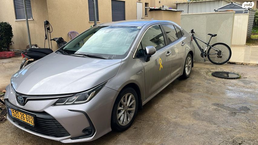 מודעת רכב טויוטה קורולה