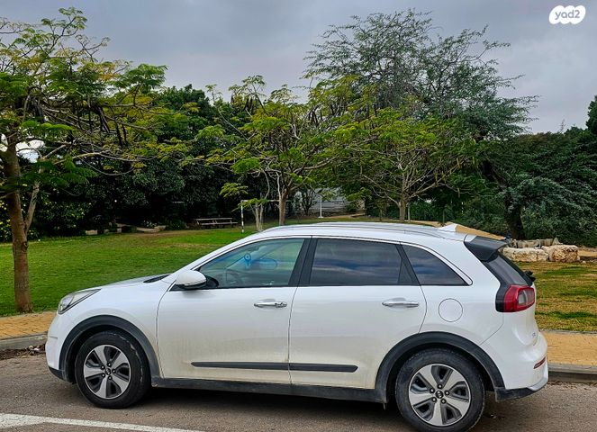 מודעת רכב קיה נירו