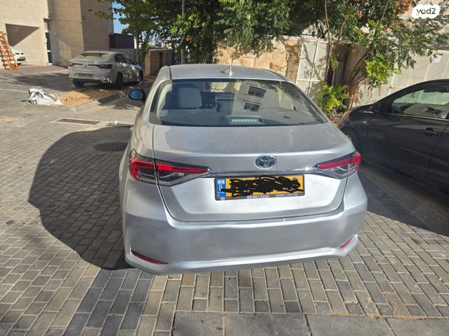 טויוטה קורולה