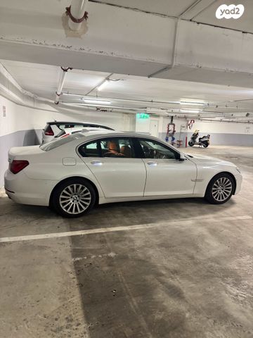 מודעת רכב ב מ וו סדרה 7